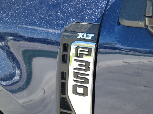 2027 Ford F-350 XLT