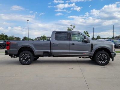 2026 Ford F-350 Platinum
