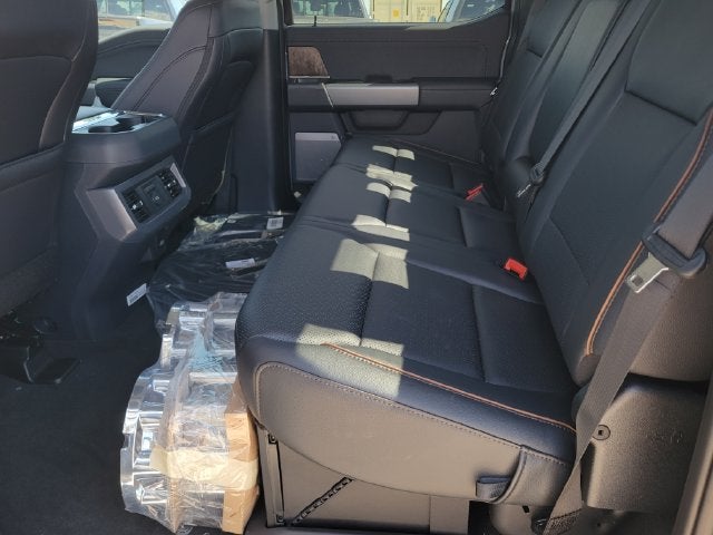 2027 Ford F-350 Lariat