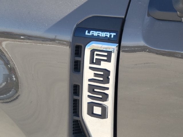 2027 Ford F-350 Lariat