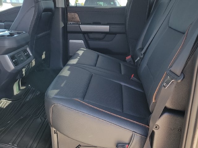 2027 Ford F-350 Lariat