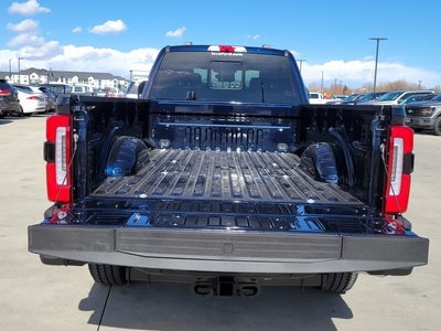 2025 Ford F-350SD Platinum