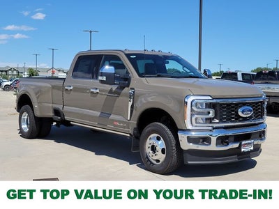2026 Ford F-350 King Ranch DRW