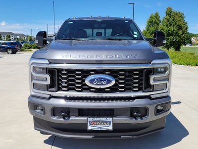 2026 Ford F-350SD Platinum DRW