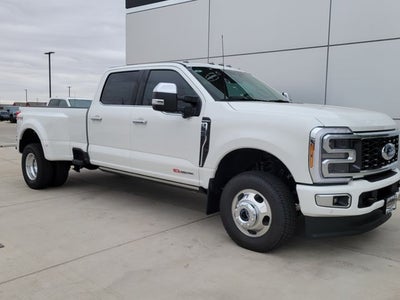 2026 Ford F-350SD Platinum DRW