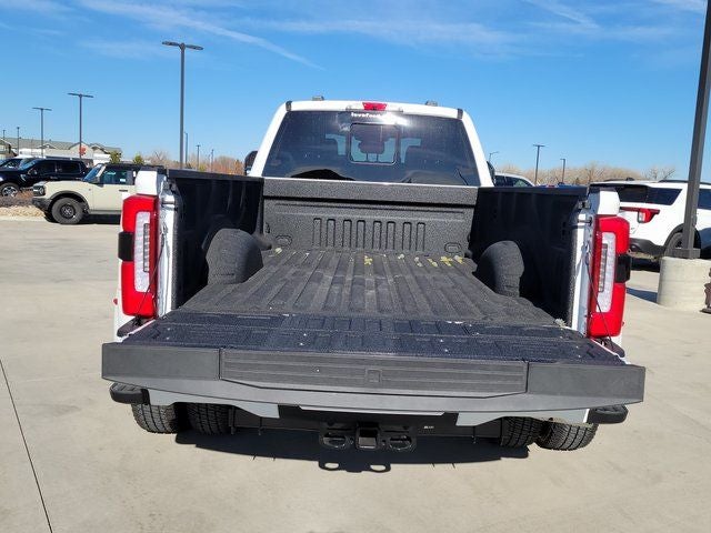 2026 Ford F-350SD Platinum DRW