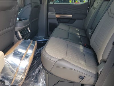 2026 Ford F-350SD Platinum DRW