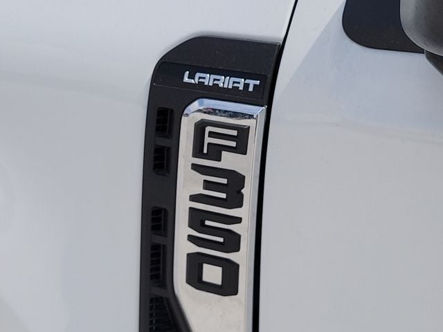 2026 Ford F-350 Lariat DRW