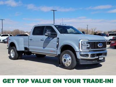 2026 Ford F-450SD Lariat DRW