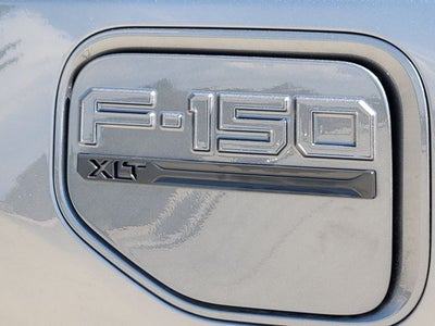 2023 Ford F-150 Lightning XLT
