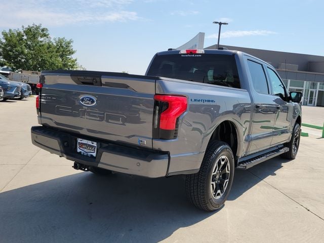 2023 Ford F-150 Lightning XLT