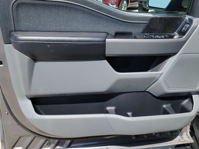 2023 Ford F-150 Lightning XLT