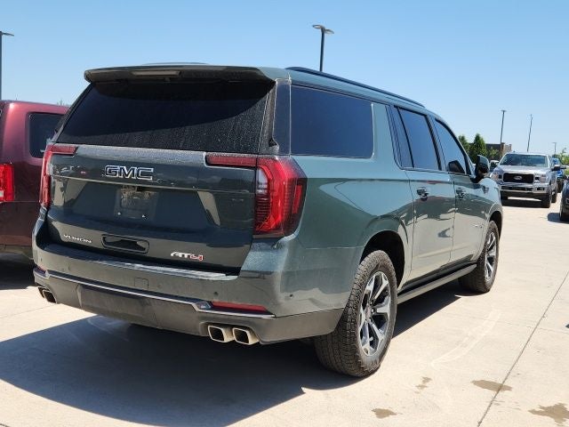 2025 GMC Yukon XL AT4