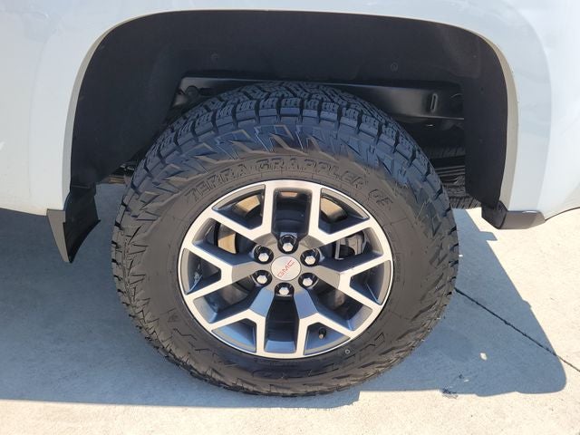 2022 GMC Canyon AT4 w/Cloth