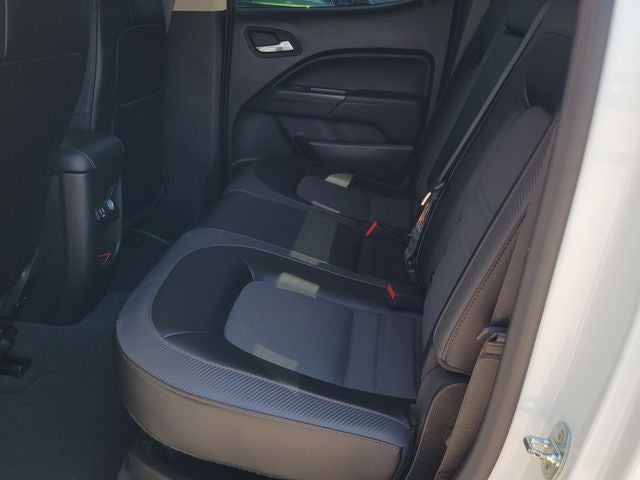 2022 GMC Canyon AT4 w/Cloth