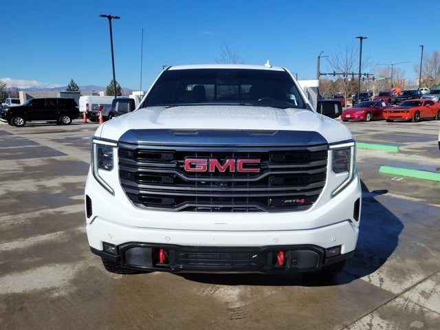 2022 GMC Sierra 1500 AT4