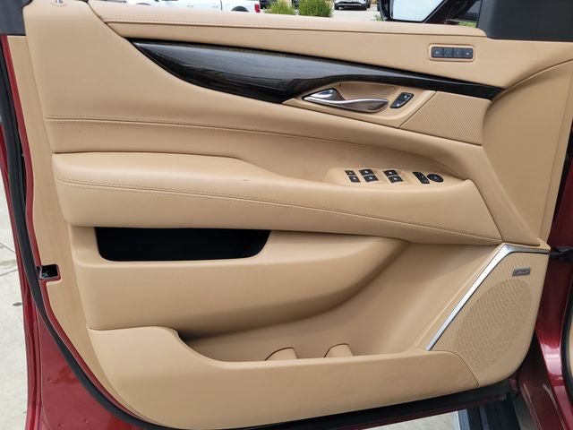 2020 Cadillac Escalade Platinum Edition