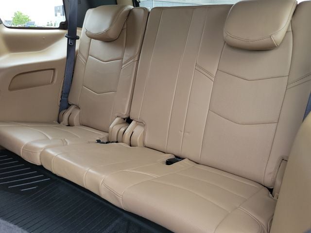 2020 Cadillac Escalade Platinum Edition