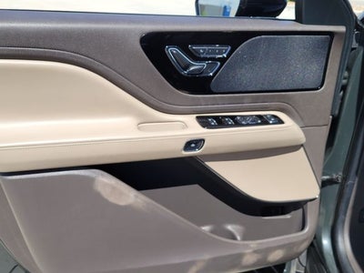 2022 Lincoln Aviator Standard