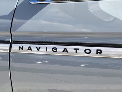 2027 Lincoln Navigator Reserve