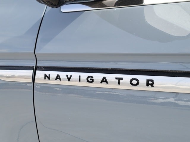 2026 Lincoln Navigator Premiere