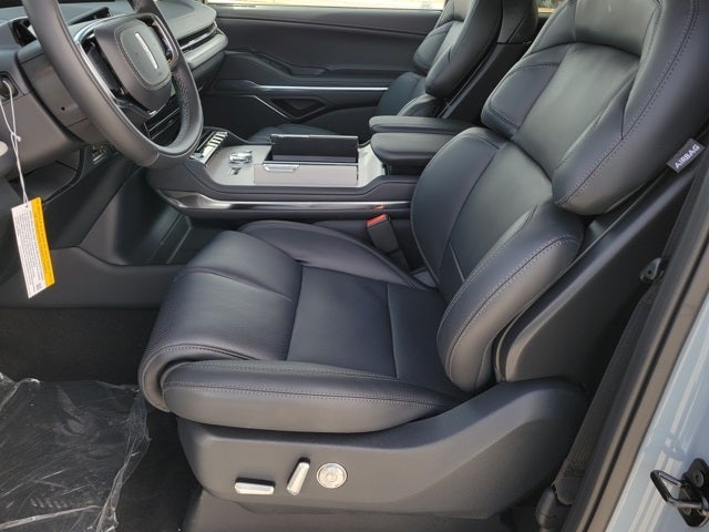 2026 Lincoln Navigator Premiere