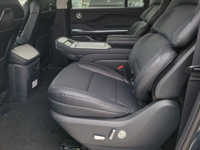 2026 Lincoln Navigator L Reserve