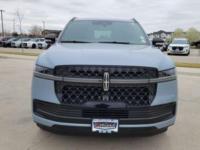 2026 Lincoln Navigator L Reserve