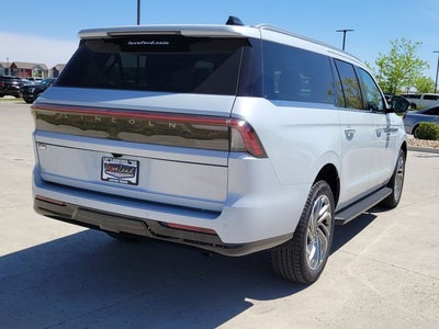 2026 Lincoln Navigator L Premiere