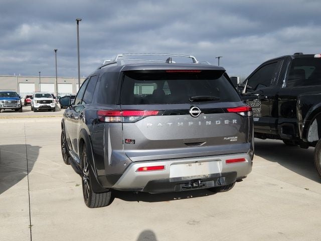 2024 Nissan Pathfinder Platinum
