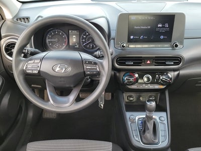 2022 Hyundai Kona SE