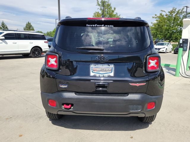 2023 Jeep Renegade Trailhawk