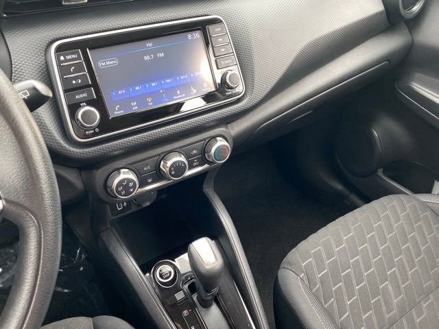 2022 Nissan Kicks S