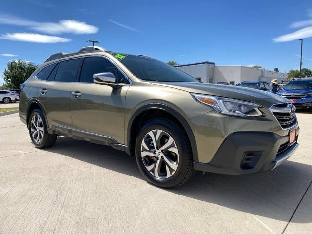 2022 Subaru Outback Touring XT
