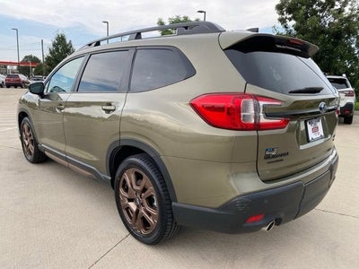 2025 Subaru Ascent Limited Bronze Edition