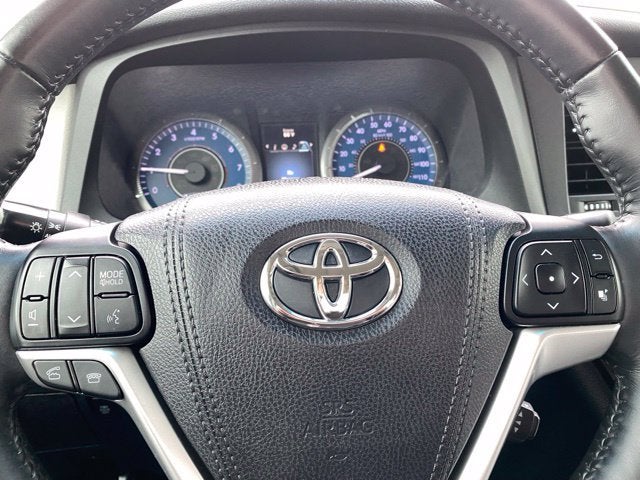 2017 Toyota Sienna Limited Premium