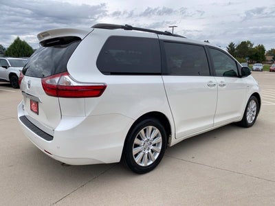 2017 Toyota Sienna Limited Premium