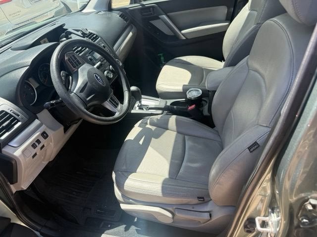 2015 Subaru Forester 2.5i