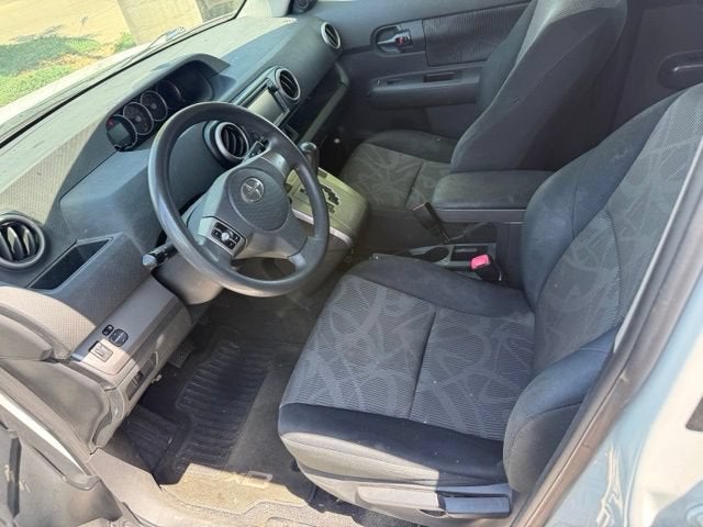 2013 Scion xB Base