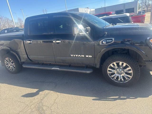 2016 Nissan Titan XD
