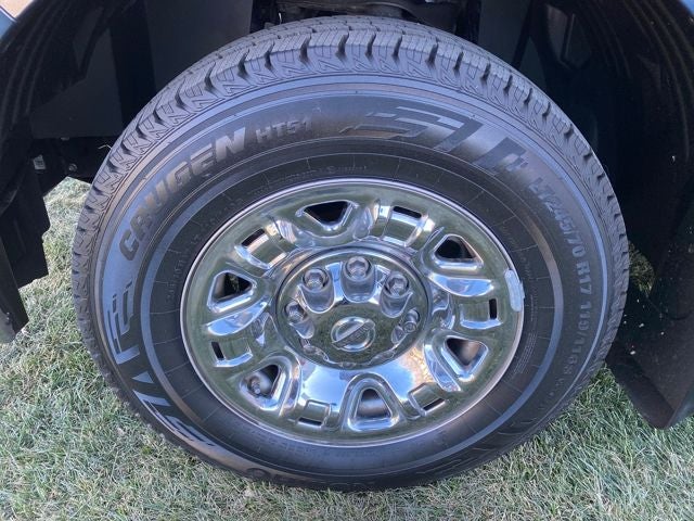 2021 Nissan NV Passenger SL