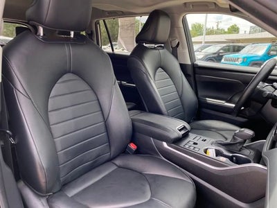 2024 Toyota Highlander XLE