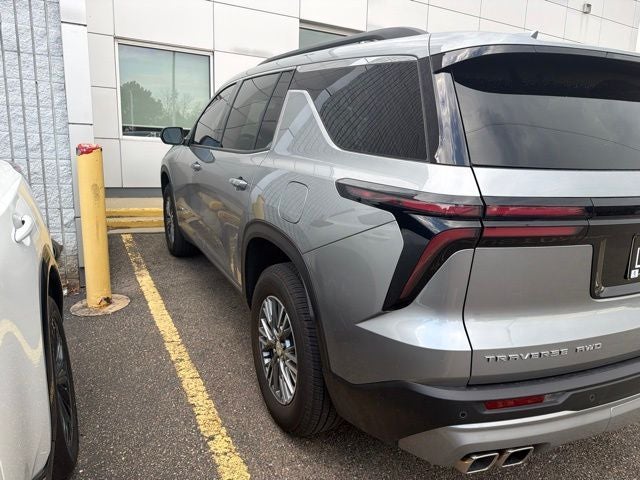 2025 Chevrolet Traverse LT 2LT