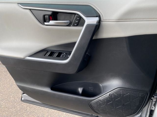 2022 Toyota RAV4 Limited