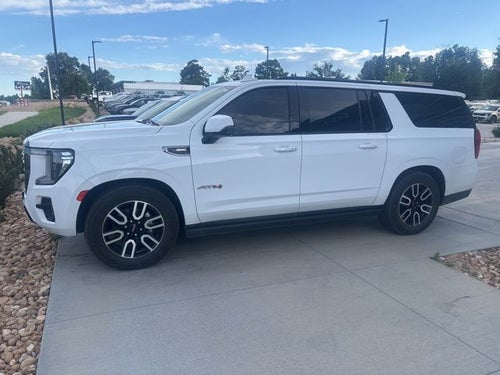 2023 GMC Yukon XL AT4