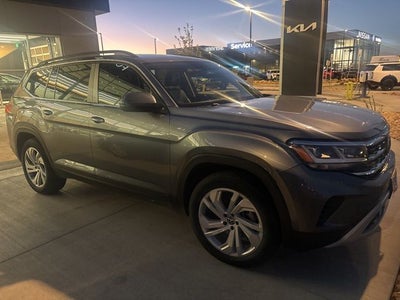 2022 Volkswagen Atlas 2.0T SE w/Technology