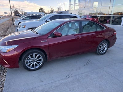 2017 Toyota Camry Hybrid Base