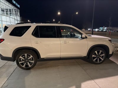 2025 Honda Pilot Base