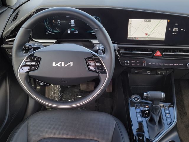 2025 Kia Niro SX