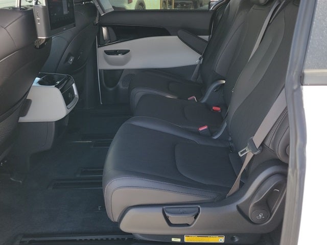 2023 Kia Carnival EX